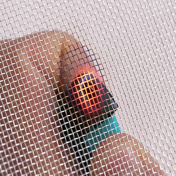 0.24mm 1.2mm اندازه باز کردن آلومینیوم پرده حشرات پنجره آسان برای نصب