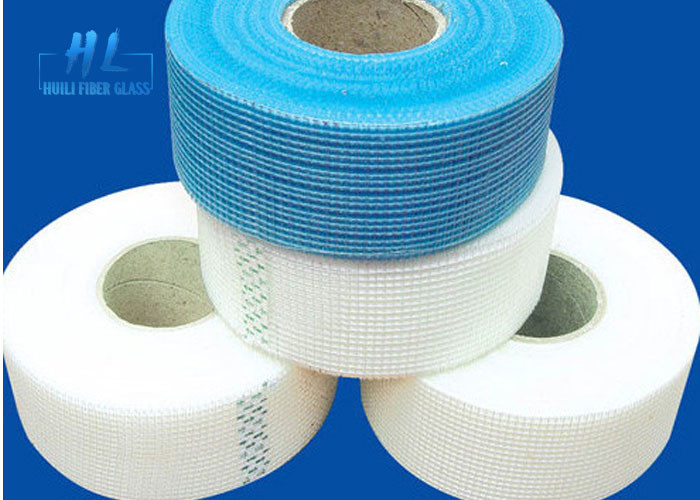 C شیشه 60g - 65g/m2 فیبرگلاس خود چسبنده شبکه نوار قدرت ضد قلی نمونه رایگان
