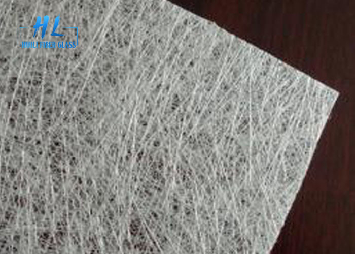 قدرت قطعات خرد شده مات سفید 300-900g / m2 هسته فیبر برای پلی استر / وینیل استر / رزین های اپوکسی
