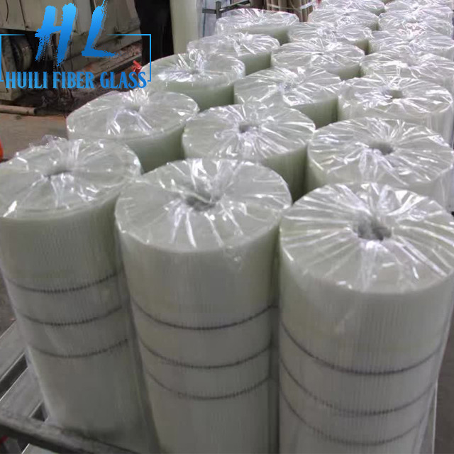 10x10mm سفید رنگ 110 g / m2 مش فایبر گلاس برای سنگ مرمر، طول عمر خدمات