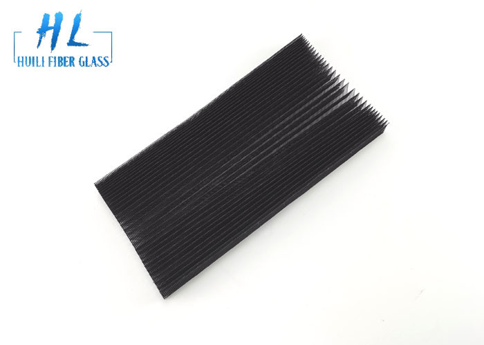 صفحه نمایش مش فایبرگلاس سیاه 18 * 14 قطر نخ 200 میلی متر / رول 0.22mm 0.19mm